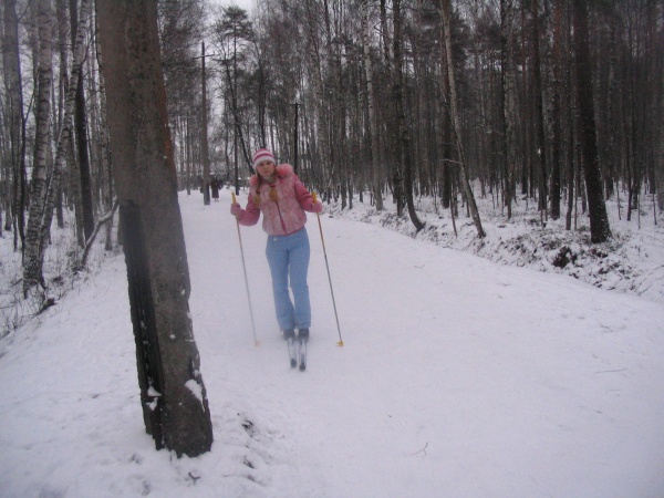 Нина и лыжи :)