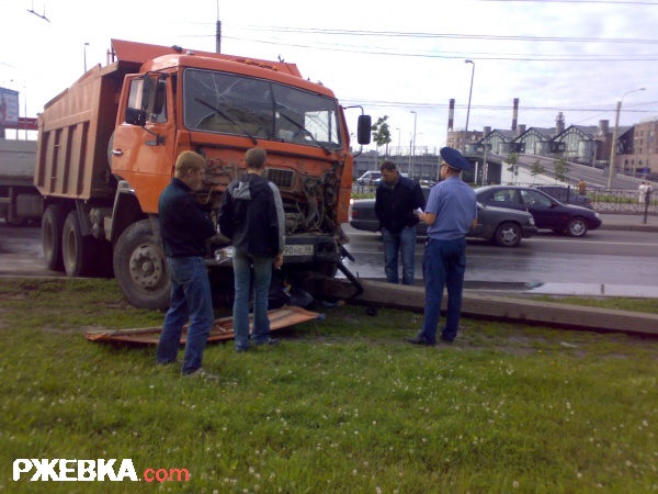 Авария на Ладожской